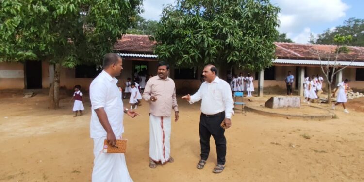 கோட்டைகட்டியகுளம் மகா வித்தியாலயத்தின் குறைபாடுகள் குறித்து ரவிகரன் எம்.பி ஆராய்வு.!