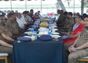 கல்முனை தலைமையக பொலிஸ் நிலைய விசேட இப்தார் நோன்பு திறக்கும் நிகழ்வு.!