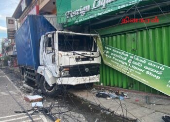 இன்று அதிகாலை இடம்பெற்ற பாரிய விபத்து.!