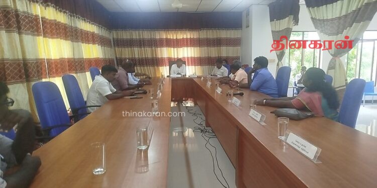 திண்மக்கழிவு முகாமைத்துவம் குறித்த விசேட சபைக் கூட்டம்.!