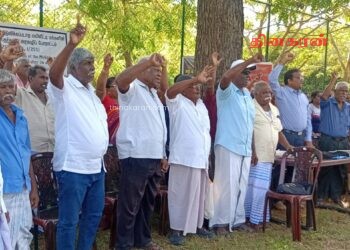 தமது பூர்வீகக் காணிகளை விடுவிக்கக் கோரி, வலிகாமம் வடக்கு பகுதி மக்கள் தொடர்ந்தும் போராட்டம்!