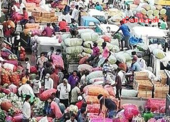 மரக்கறி சந்தையில் சூதாட்டம் – 10 பேர் கைது