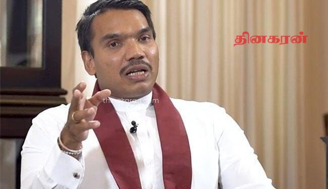 தற்போதைய அரசு தமக்கு நெருக்கமான ஒரு சில குழுக்களுக்குச் சாதகமாகவே செயற்படுகிறது!