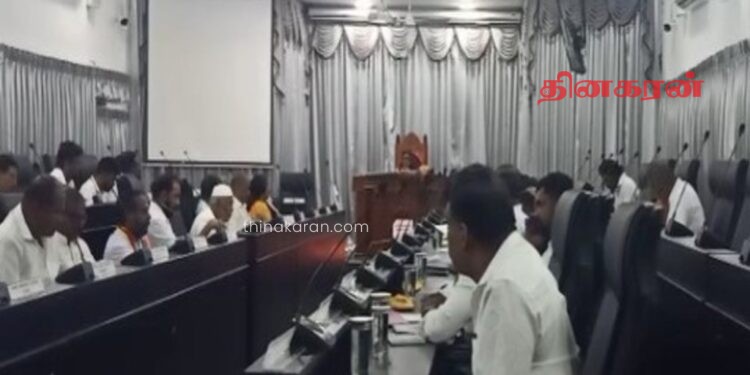 சட்ட நடவடிக்கைக்குச் செல்லும் யாழ். பேருந்து நிலைய மலசலகூட விவகாரம்.!