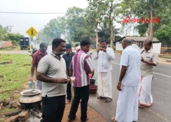 இலங்கைத் தமிழரசுக் கட்சியின் செயற்பாட்டாளர்களால் முள்ளிவாய்க்கால் கஞ்சி விநியோகம்.!