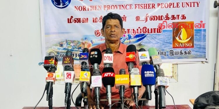 புயலால் பாதிக்கப்பட்ட மீனவர்களுக்கு வலைகள் மற்றும் படகுகளுக்கான இழப்பீடுகள் வழங்க நடவடிக்கை.!