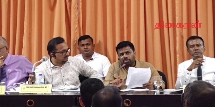 மயிலத்தமடு, மாதவனையில் பண்ணையாளர்களுக்கு 1,570 ஏக்கர் நிலப்பரப்பை உடனடியாக ஒதுக்கீடு செய்க.!
