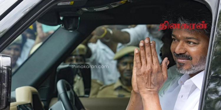 118 கையெழுத்துக்களுடன் திரும்பி வாருங்கள்;  இரண்டாவது நாளாகவும் விஜய்யை திருப்பி அனுப்பிய ஆளுநர்!