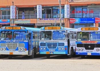 தனியார் பேருந்துகளில் பயணிக்கும் பயணிகளுக்கு பயணச்சீட்டு வழங்க நடவடிக்கை எடுக்க வேண்டும்.!