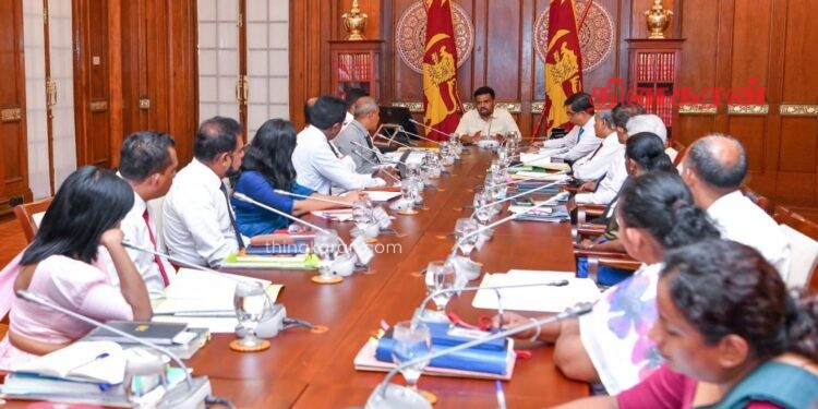 அரச காணிகளை பயன்படுத்த புதிய கொள்கை வருகின்றது.!