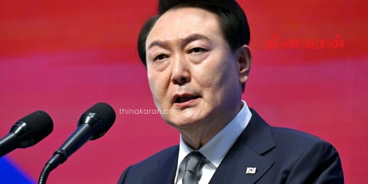 தென் கொரியாவின் முன்னாள் ஜனாதிபதி யூன் சுக் இயோலுக்கு 30 வருடங்கள் சிறை தண்டனை!