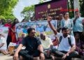 சற்றுமுன் யாழ். மாவட்ட செயலகத்துக்கு முன்பாக வெடித்த போராட்டம்.!