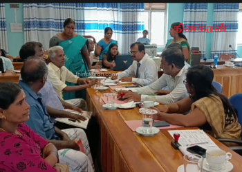 கிளிநொச்சியில் நடமாடும் சேவையூடாக காணிப் பிணக்குகளுக்குத் தீர்வு!