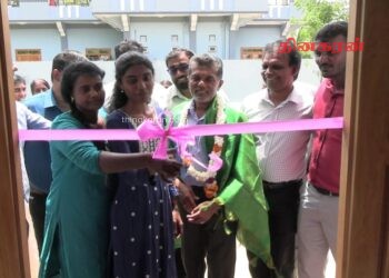 புதிதாக நிர்மாணிக்கப்பட்ட வீடுகள் பயனாளிகளிடம் கையளிப்பு.!
