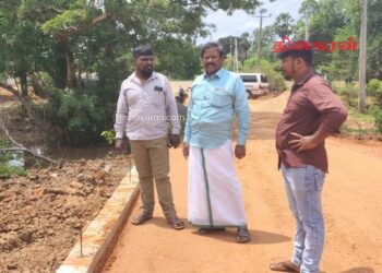 பனைநின்றான் கிராமத்திற்கான வீதி, பாலத்தின் சீரமைப்பு பணிகளை பார்வையிட்டார் ரவிகரன் எம்.பி.!