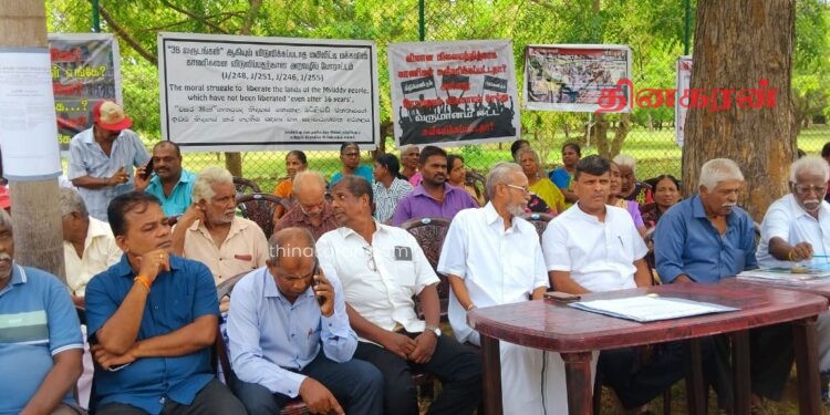வலிகாமம் வடக்கில் இராணுவ கொமாண்டோ பங்களா முன் 8 ஆவது வாரமாகவும் போராட்டம் முன்னெடுப்பு!
