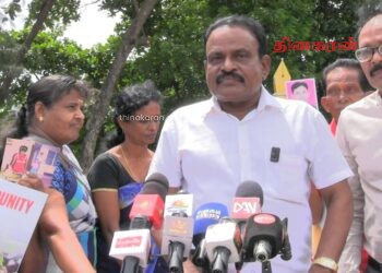மடியில் கனமில்லை என்றால் வழியில் பயமில்லை.!