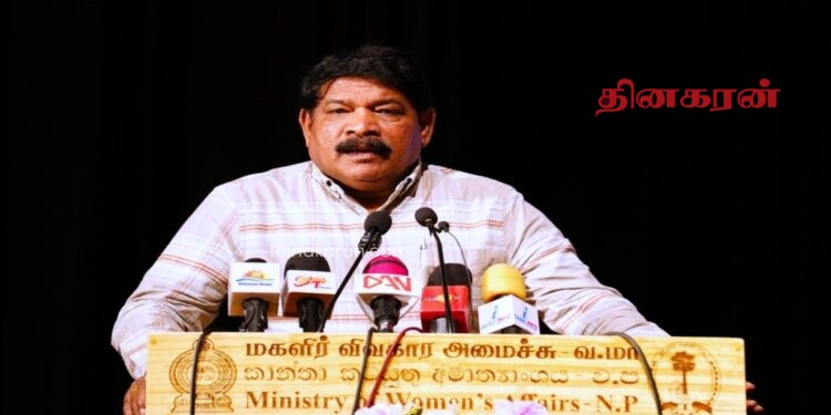பெண்களைத் துன்புறுத்துபவர்களின் முகத்திரைகளைக் கிழித்தெறிவோம்.!