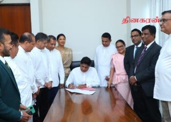 நீதி அமைச்சருக்கு எதிராக கையொப்பம் திரட்டும் பணியைத் தொடங்கியது எதிர்க்கட்சி
